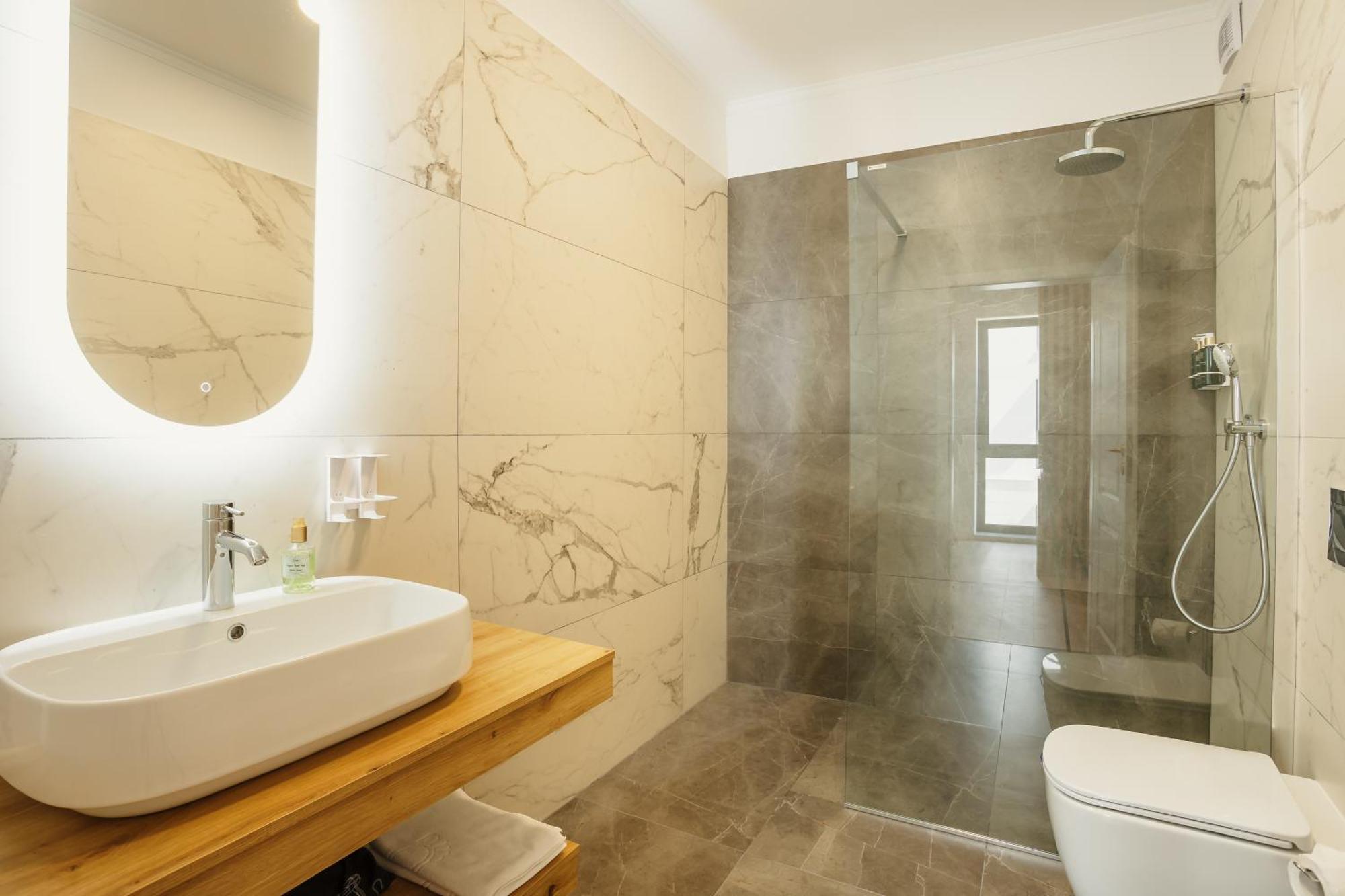 كلوج-نابوكا Bloom Downtown Suites المظهر الخارجي الصورة