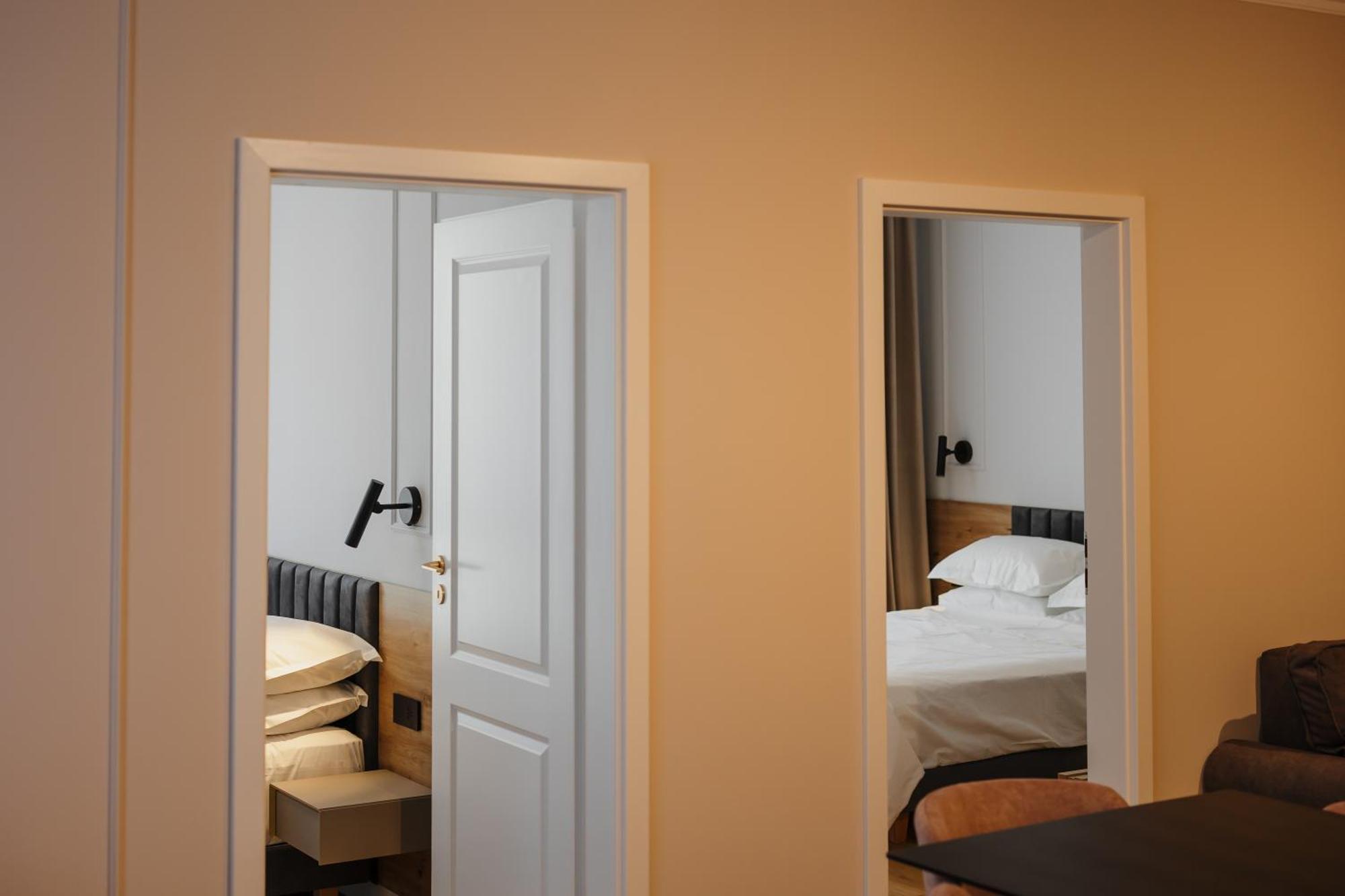 كلوج-نابوكا Bloom Downtown Suites المظهر الخارجي الصورة