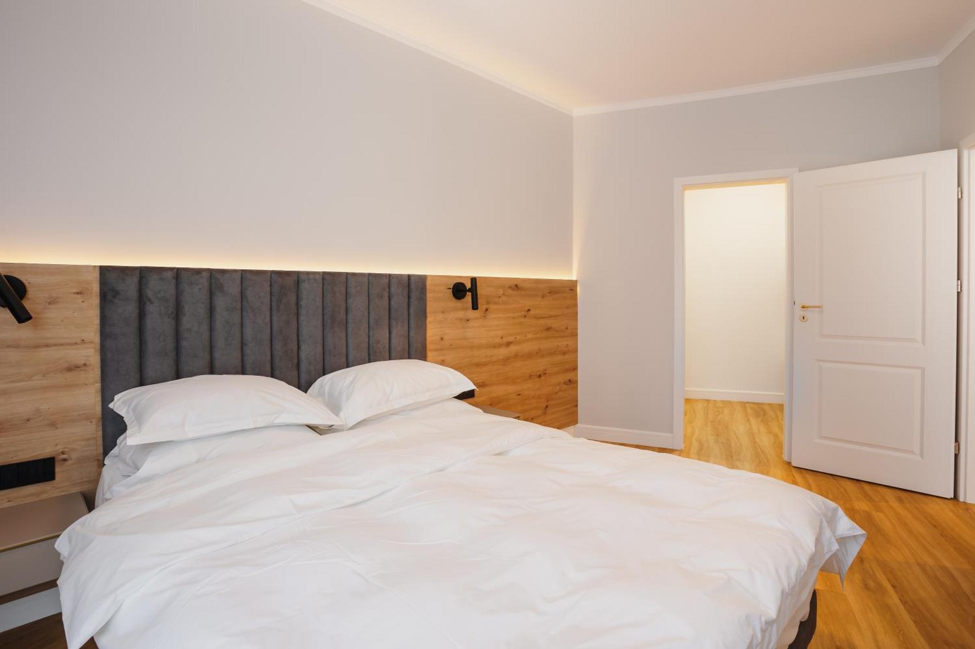 كلوج-نابوكا Bloom Downtown Suites المظهر الخارجي الصورة