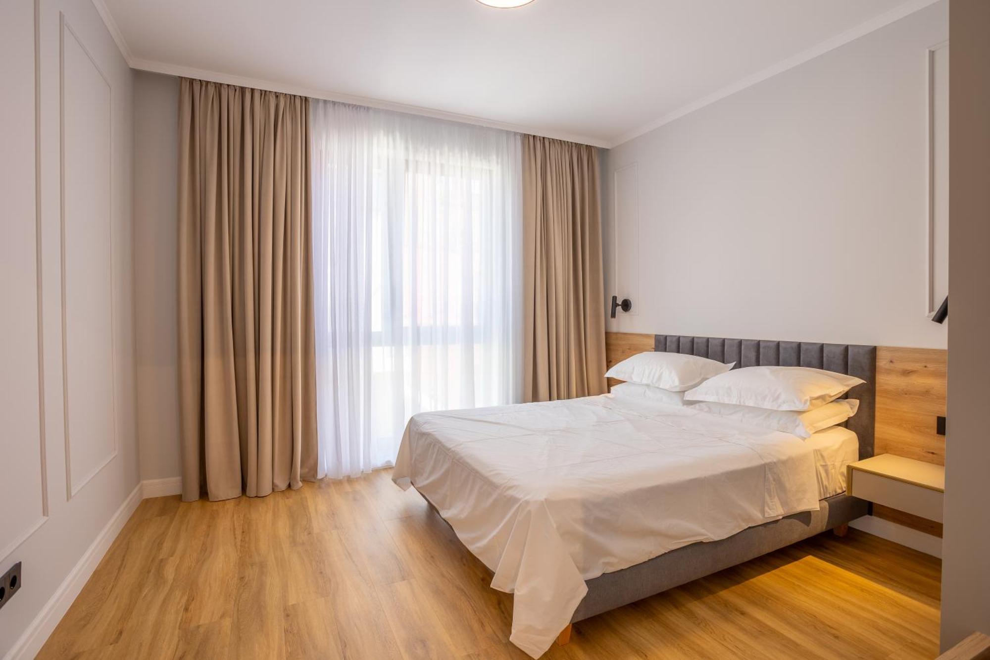 كلوج-نابوكا Bloom Downtown Suites المظهر الخارجي الصورة