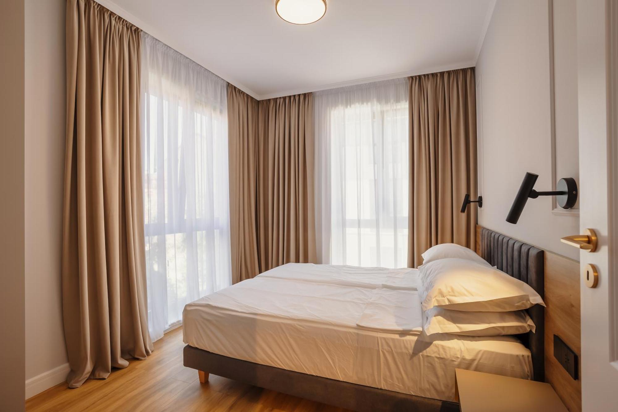 كلوج-نابوكا Bloom Downtown Suites المظهر الخارجي الصورة