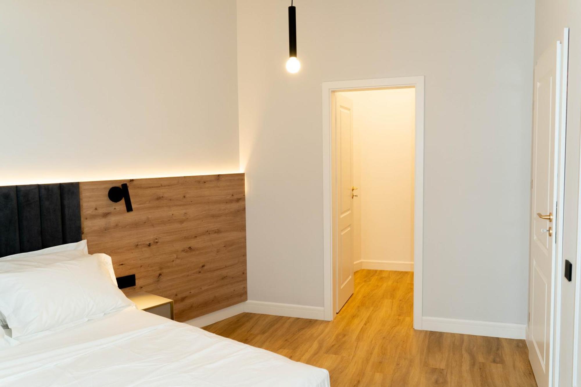 كلوج-نابوكا Bloom Downtown Suites المظهر الخارجي الصورة